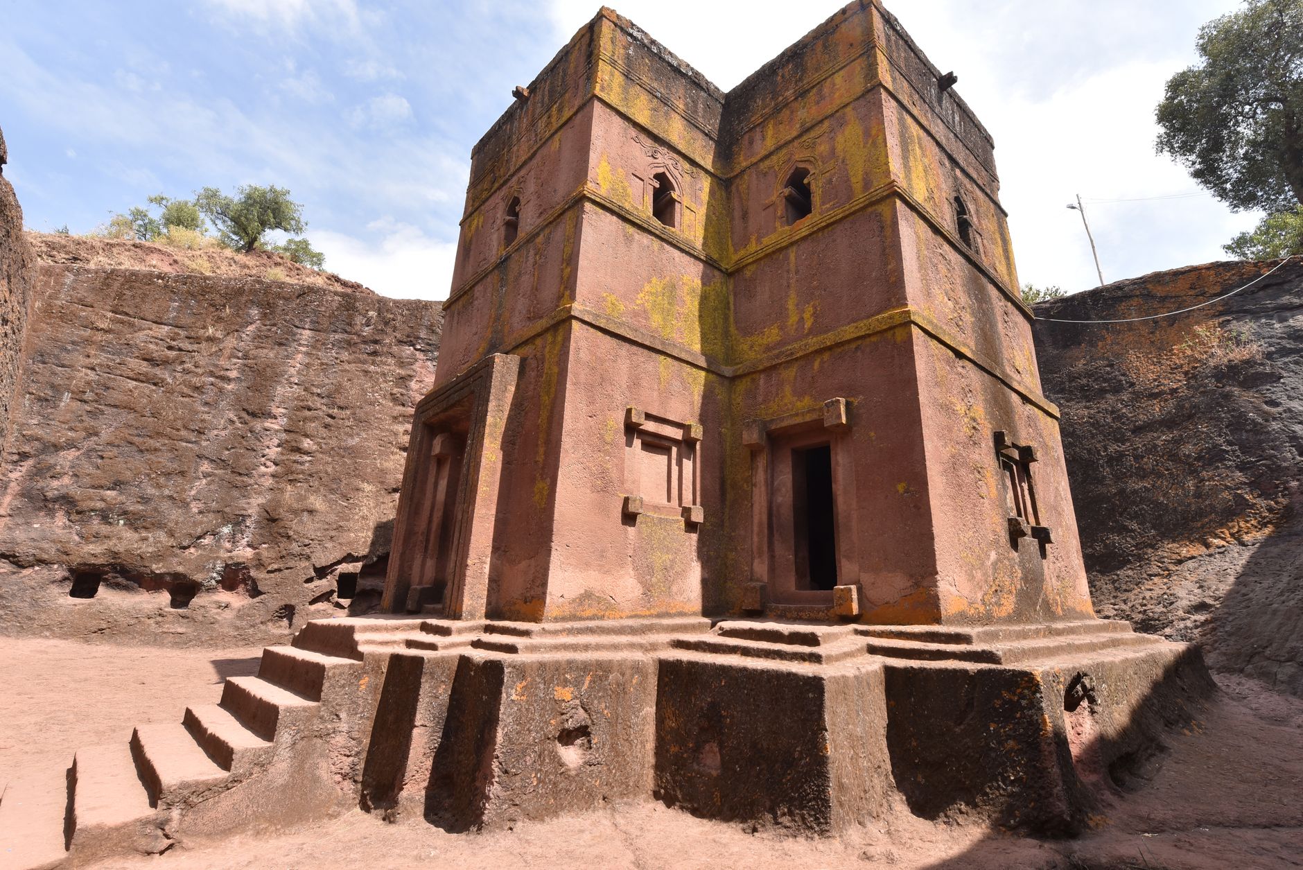 Asheton Maryam, a last church, and the road onward