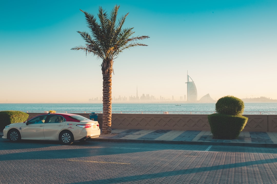 Dubai and Abu Dhabi — Urban Coastline and Winter Culture