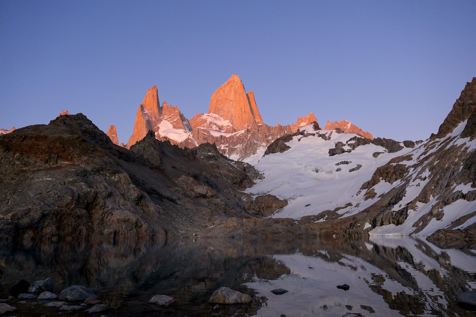 Laguna de los Tres via the Fitz Roy Mirador