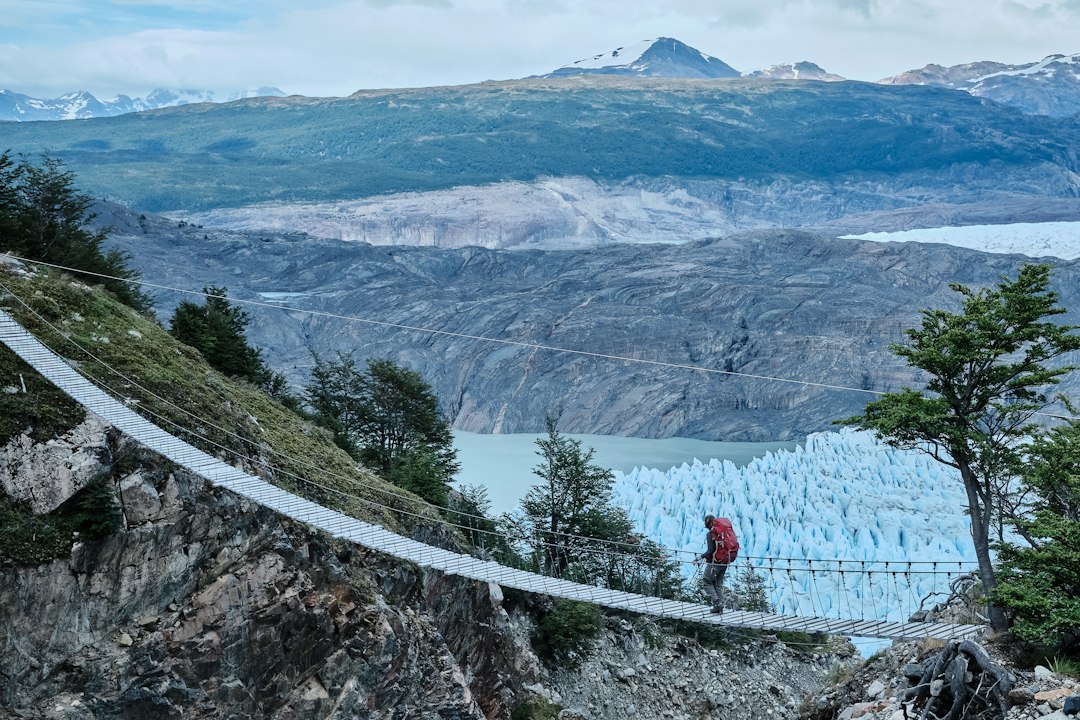 Glaciar Grey and the Blue Ice — Refugio Grey Round Trip