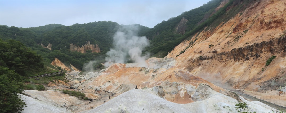 Steaming Away the Cold in Noboribetsu's Jigokudani