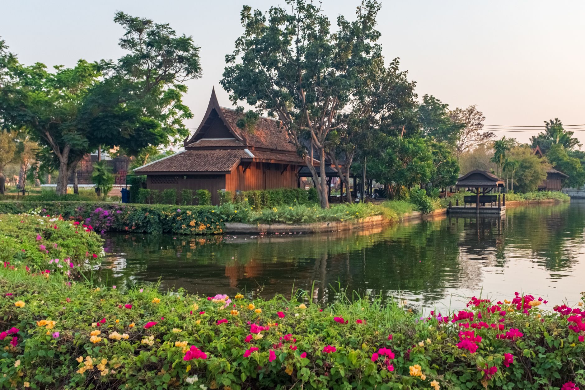 Local Rhythms: Parks, Silk, and a Farewell River Dinner