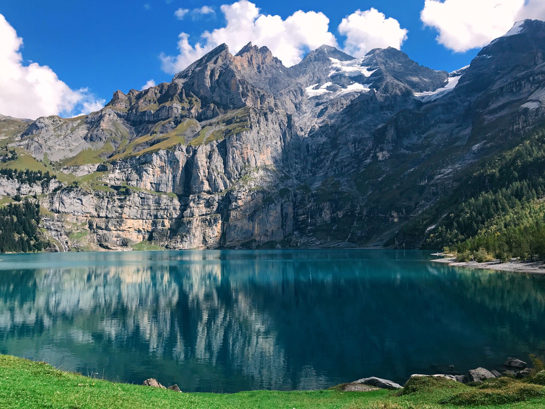 Kandersteg and Oeschinensee: Bernese Oberland Without the Press