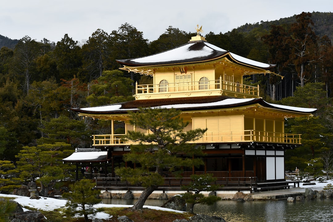 Kyoto's Snow-Dusted Temples, Kansai