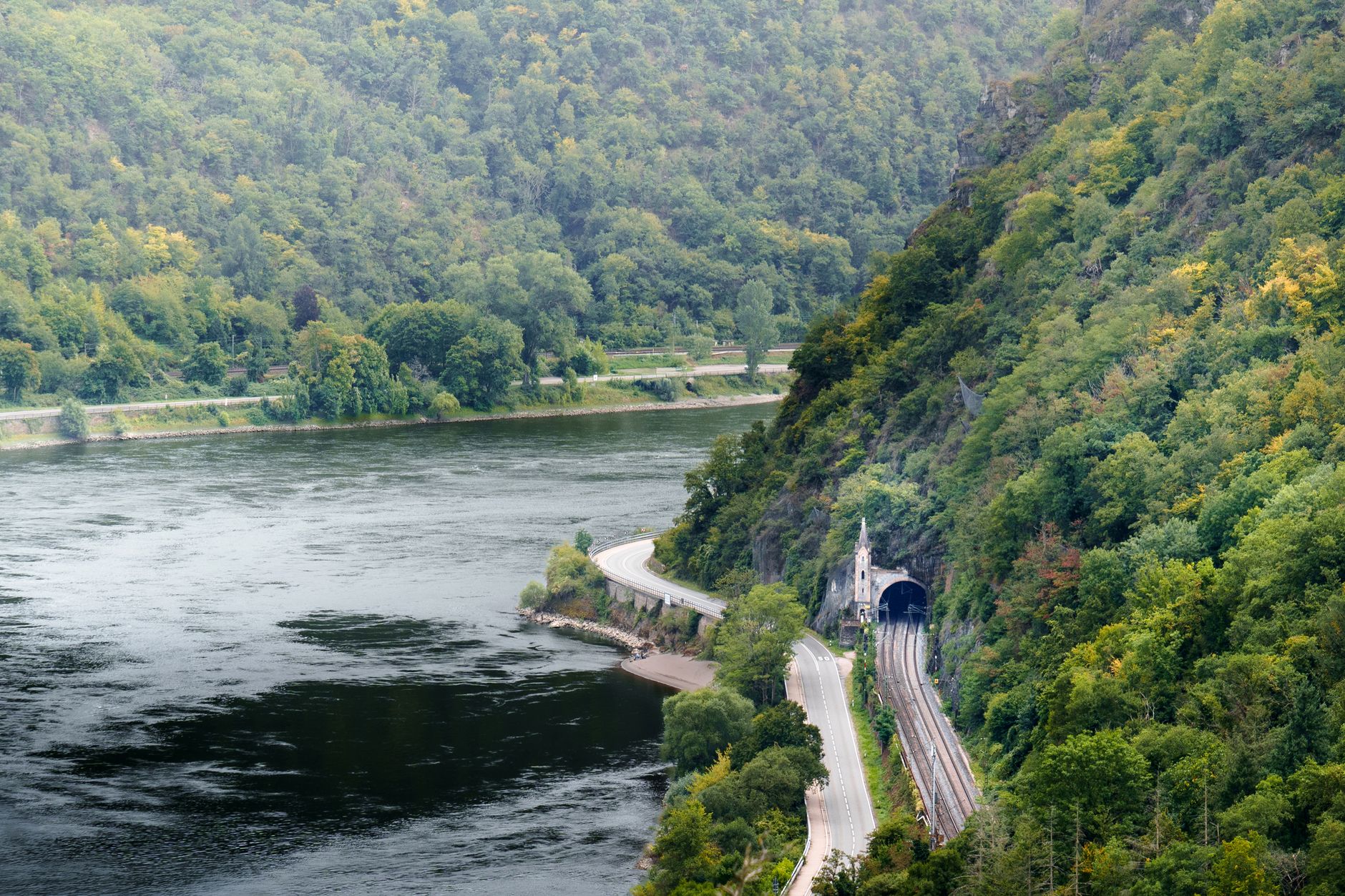 Boppard's Vineyard Bend to the Lorelei's Narrow Water