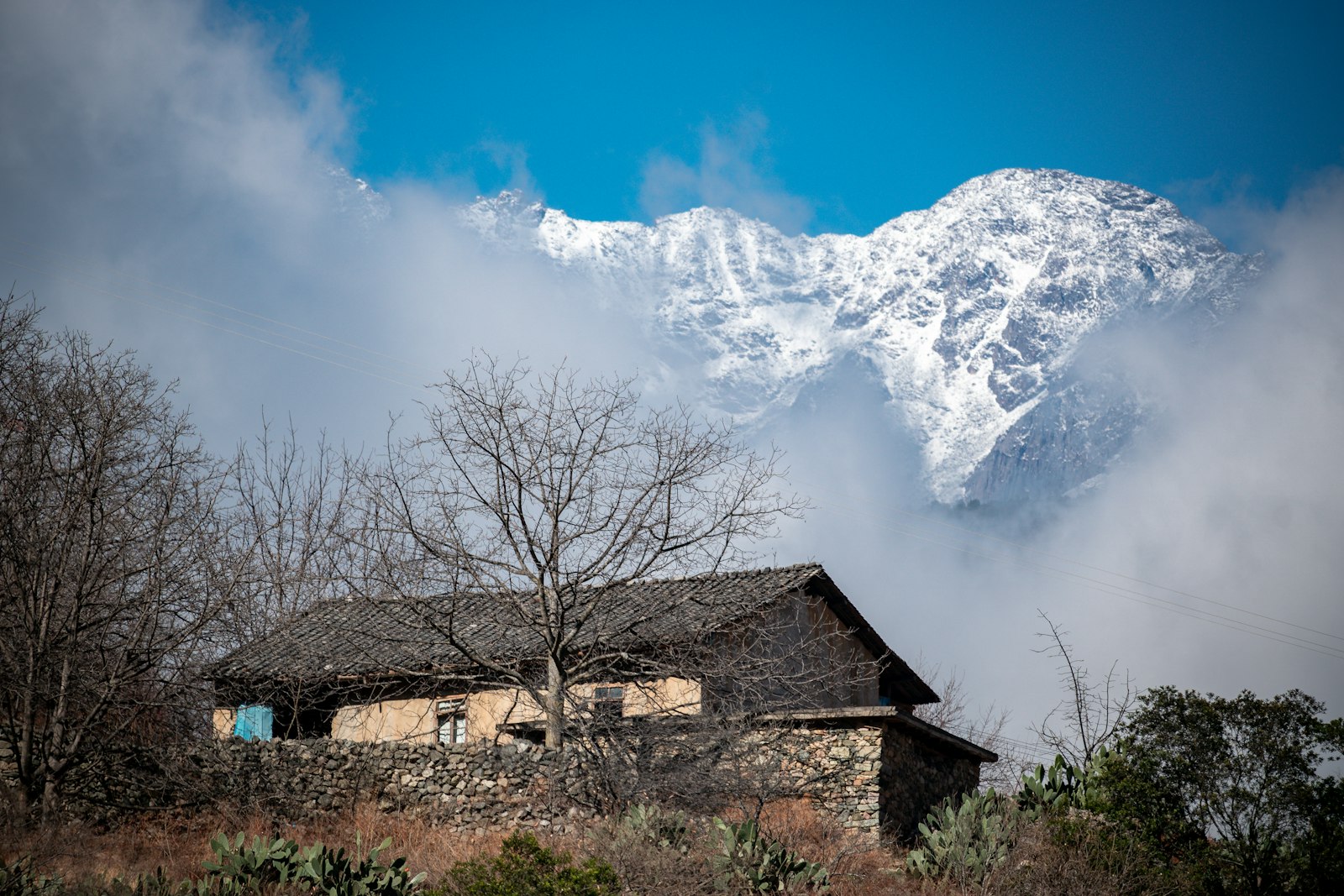 Acclimatization Day in Manang — Ice Lake and Doing Nothing Well