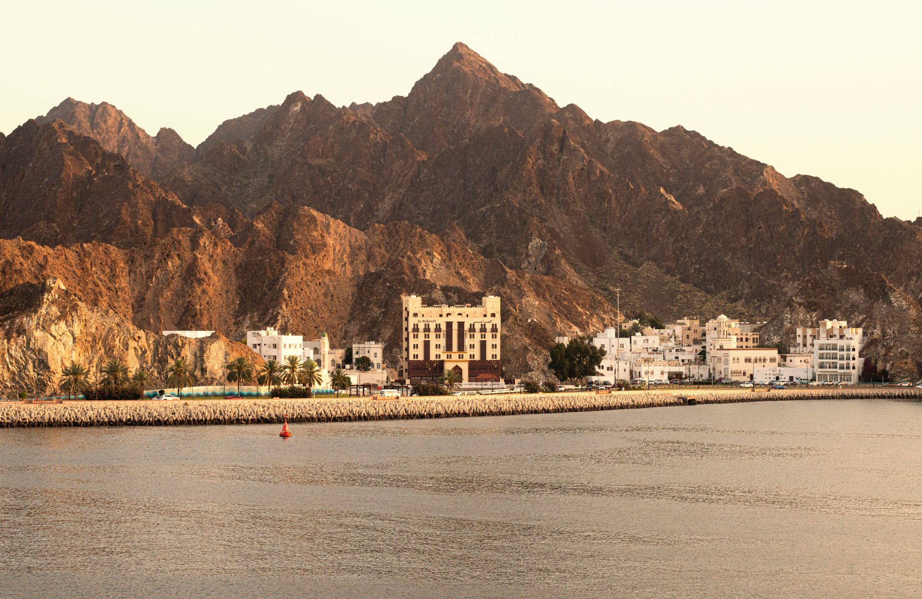 Oman — Wadis, Coastal Towns, and Unhurried Rhythm