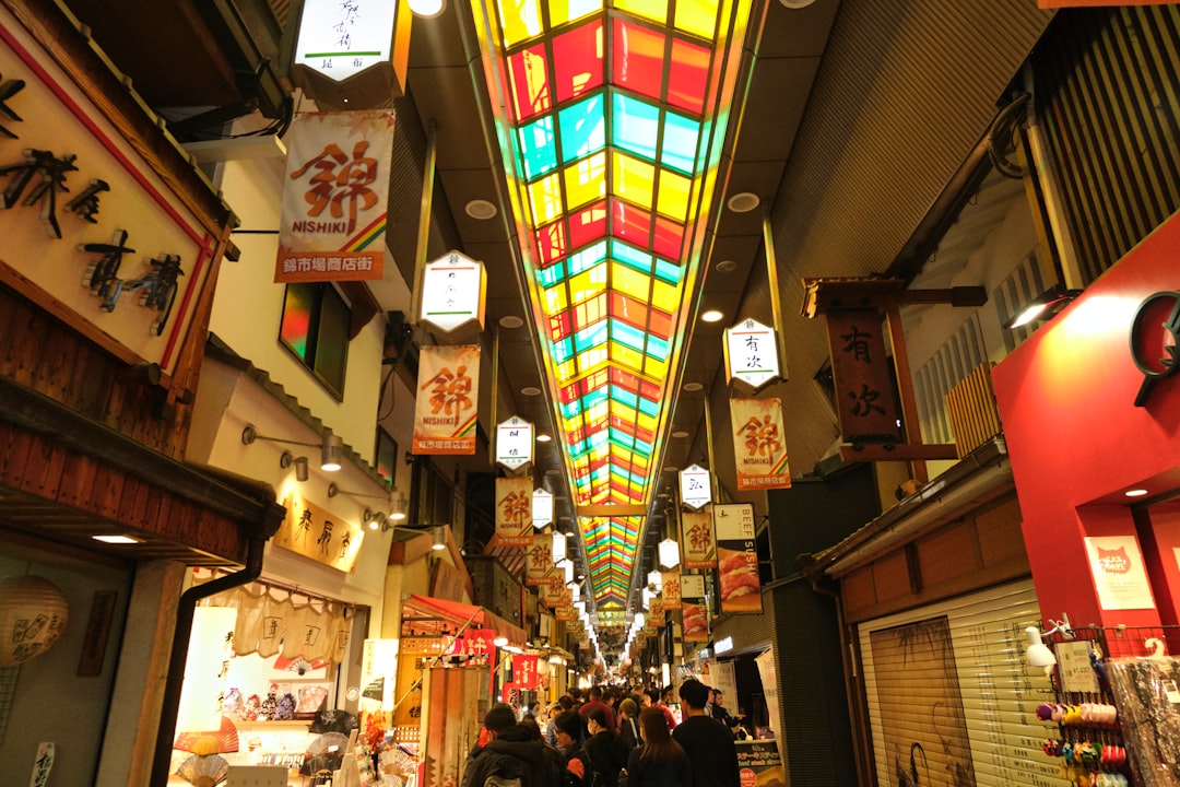 Nishiki Market Food Crawl