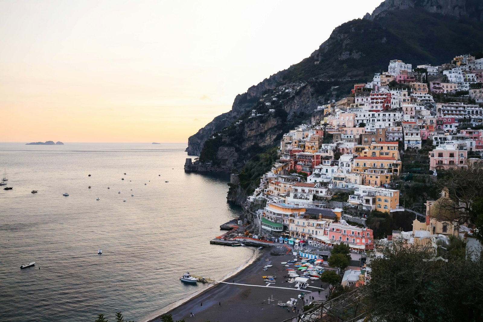 Settle Into Positano and Walk Down to the Sea