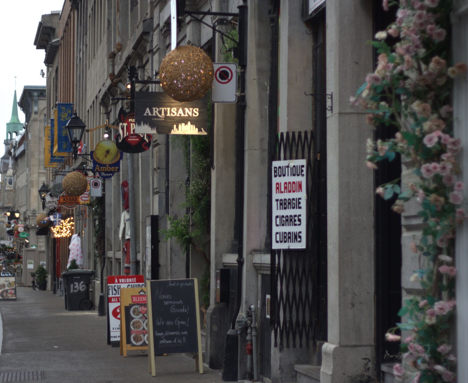 Walking the Walls and the Workshops of Petit-Champlain