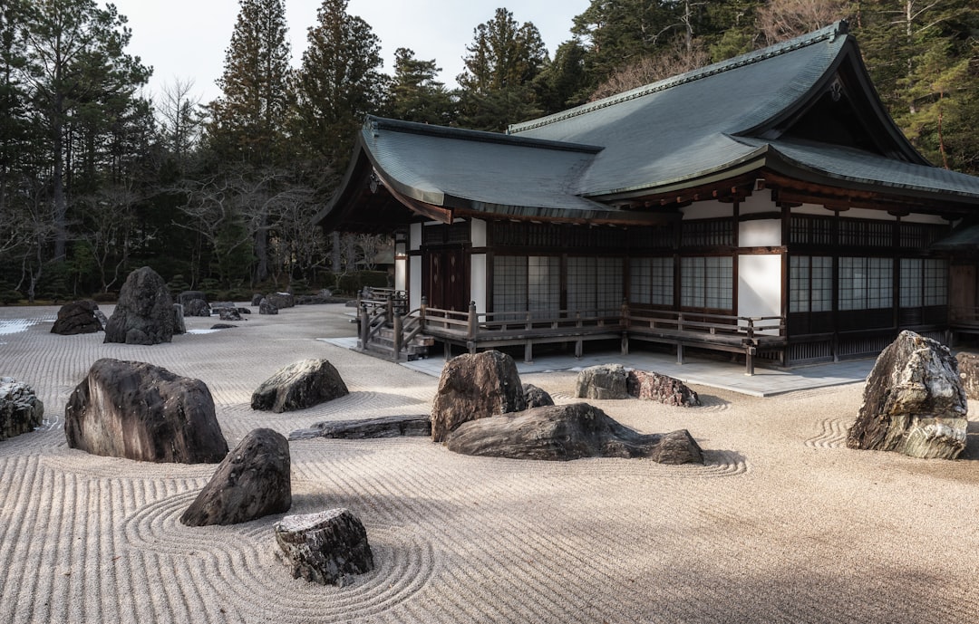 Ryoan-ji Temple and Its Frozen Garden