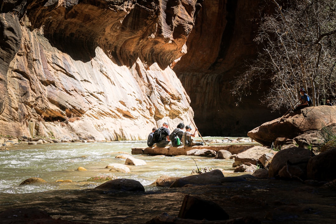 Qutang and Wu Gorge, Then Up the Shennong Stream