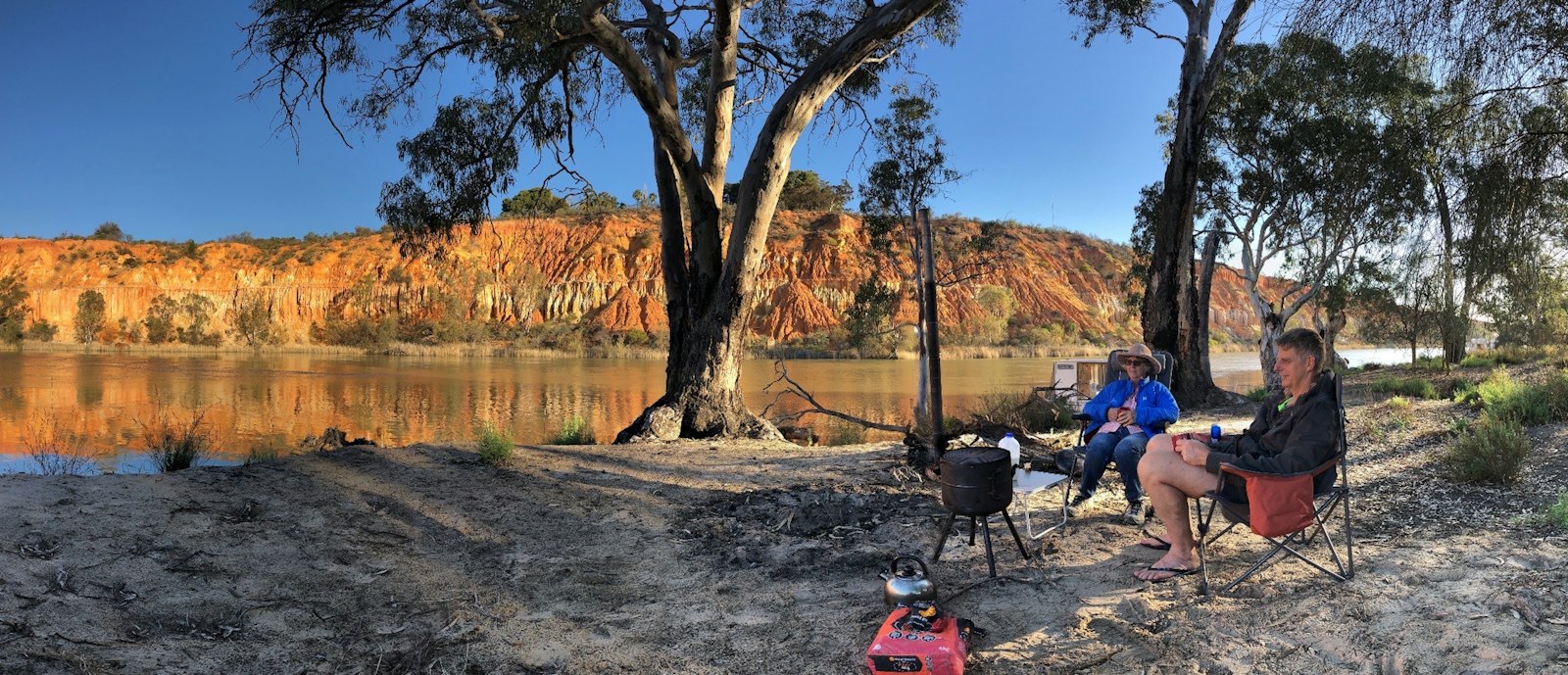 The limestone cliffs at Big Bend, near Nildottie, rising sharply above the river.
