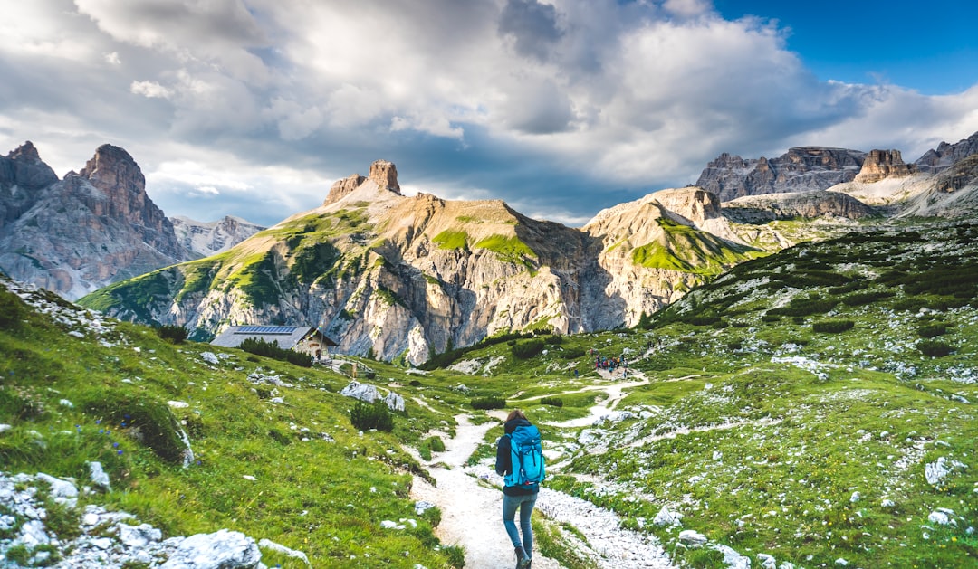 Walk the Tre Cime di Lavaredo Loop
