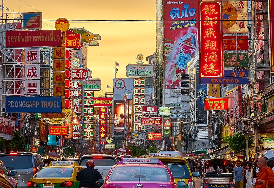 A Night Crawl Through Yaowarat, Bangkok's Chinatown